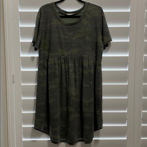 Jodifl Camo ribbed dress 1X EUC